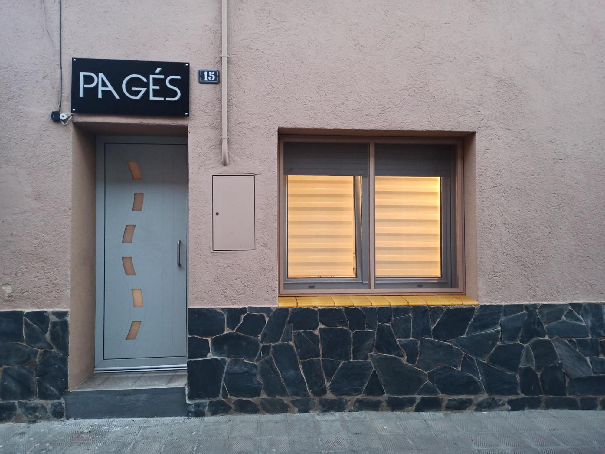 Pages Villa Sant Climent Sescebes Bagian luar foto