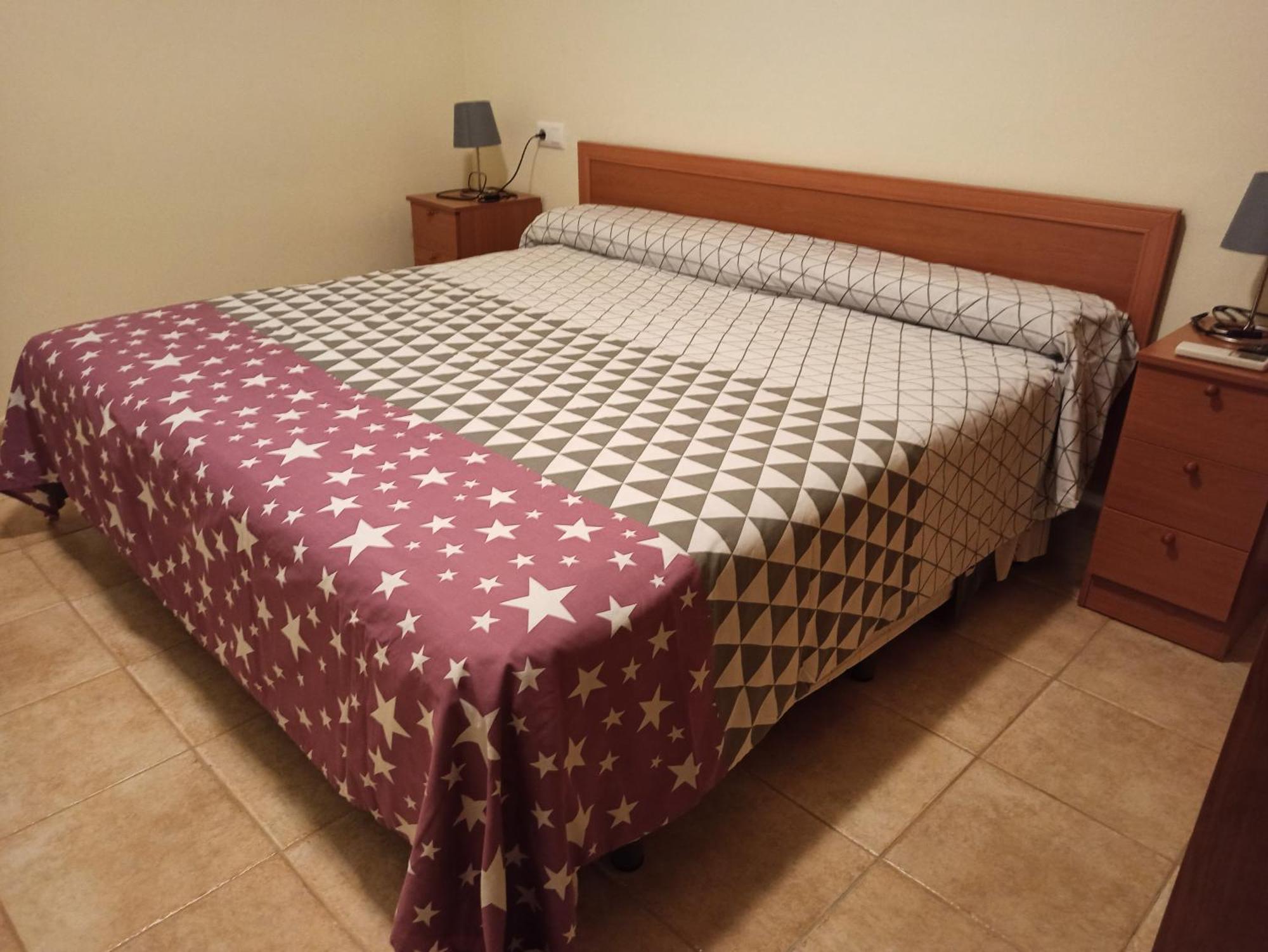 Pages Villa Sant Climent Sescebes Bagian luar foto