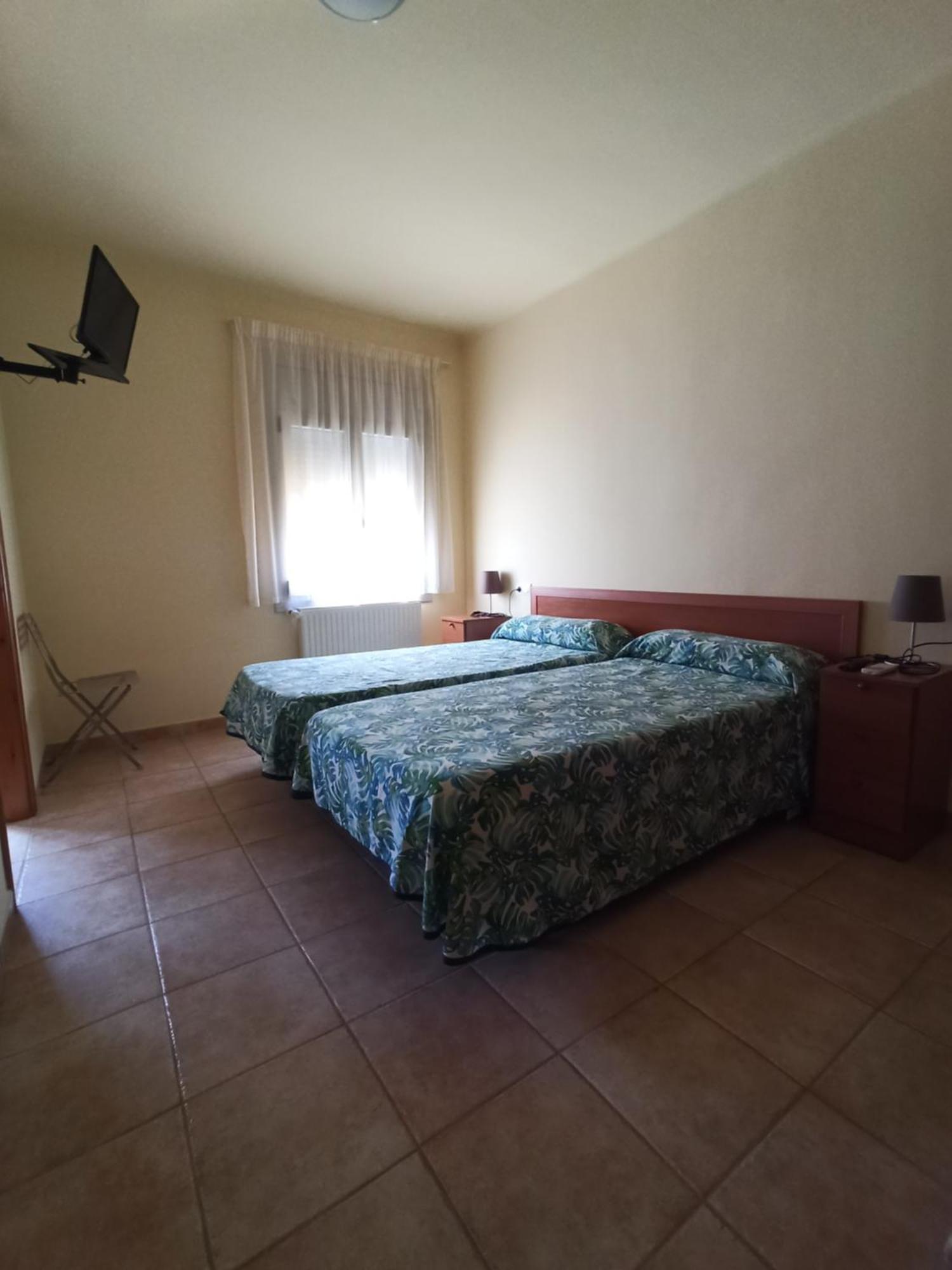 Pages Villa Sant Climent Sescebes Bagian luar foto
